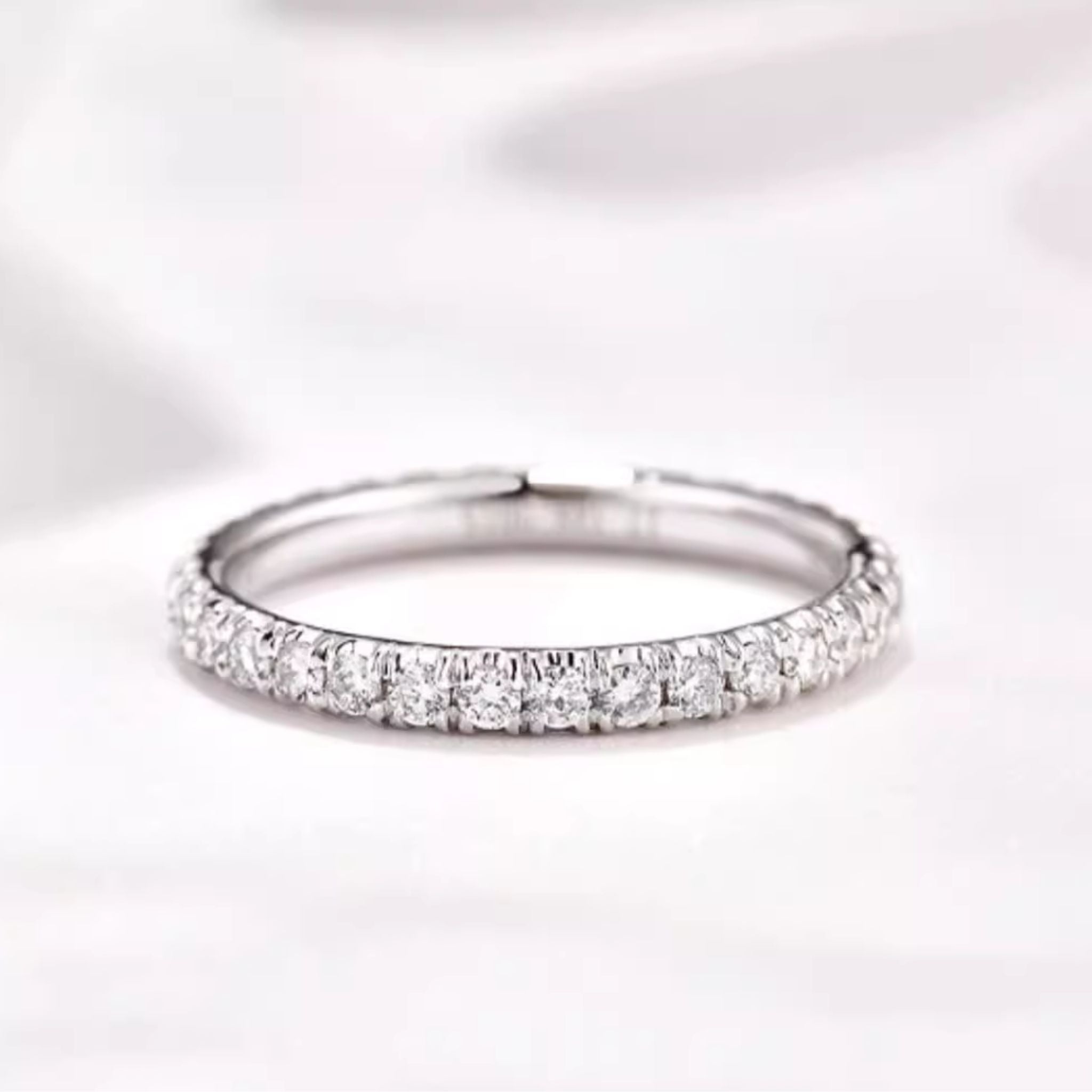 Violine Full Eternity Ring