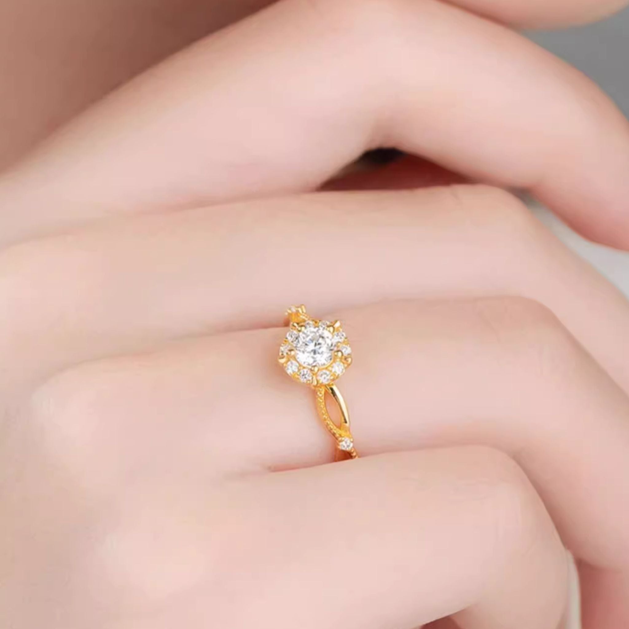 Alluring Sun Round Brilliant Diamond 24K Gold Ring with Ribbon bands (999 Gold)